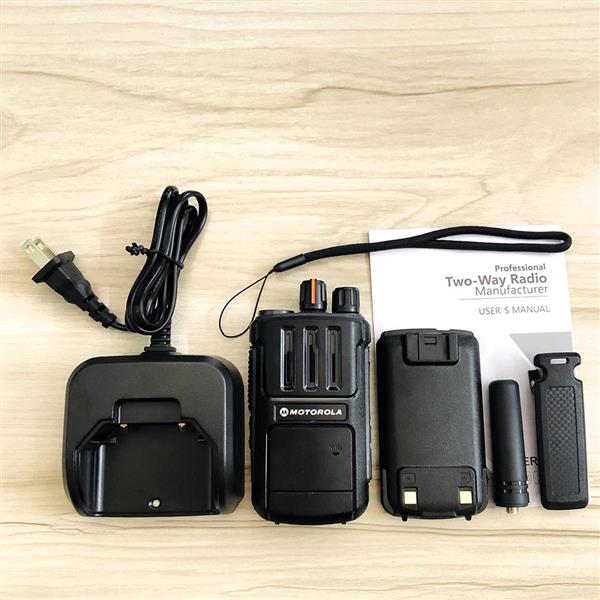 Bộ đàm liên lạc cầm tay Motorola GP-599